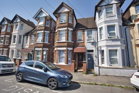 2 bedroom ground floor flat for sale, Broadmead Road, Folkestone, CT19