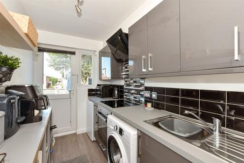 2 bedroom ground floor maisonette for sale, Horkesley Way, Wickford, Essex