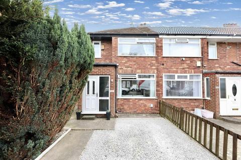 3 bedroom semi-detached house for sale, Welwyn Park Avenue, Hull