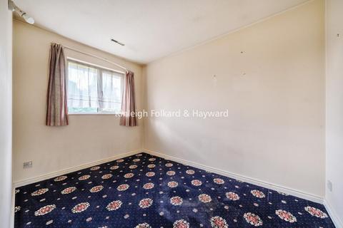 3 bedroom semi-detached house for sale, Bill Hamling Close, London