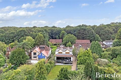 4 bedroom detached house for sale, Ingrave Road, Brentwood, CM15