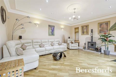 4 bedroom detached house for sale, Ingrave Road, Brentwood, CM15