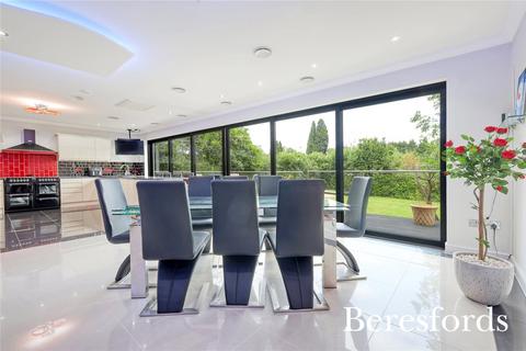 4 bedroom detached house for sale, Ingrave Road, Brentwood, CM15