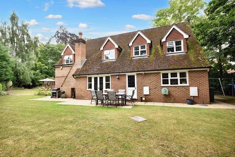 5 bedroom detached house for sale, Reigate Road, Leatherhead KT22