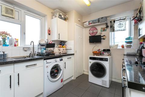 1 bedroom apartment for sale, Trelawney Estate, Paragon Road, London, E9