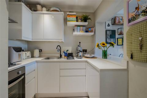 Flat C, 28 Ellison Road, London, SW16 5BY