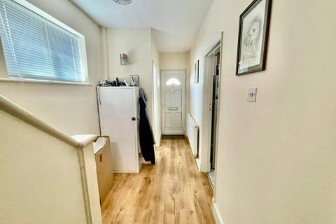 2 bedroom end of terrace house for sale, Groombridge Close, Welling, Kent, DA16