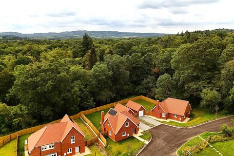 3 bedroom detached house for sale, Wormley Lane, Wormley, Godalming, Surrey, GU8