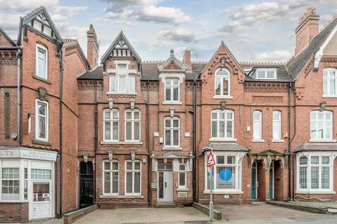 4 bedroom terraced house for sale, Church Street, Stourbridge, DY8 1LT