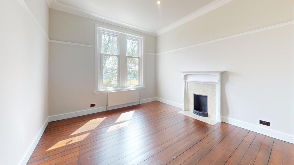 Gladenhill-Braidwood-Living-Room 5.jpg