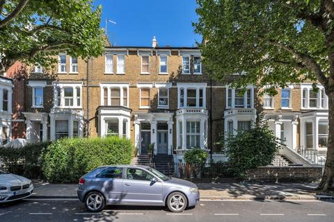 3 bedroom flat to rent, Hammersmith Grove, London W6