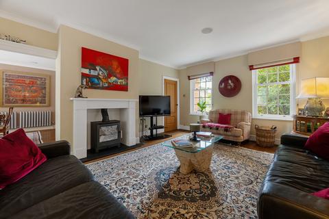 undefined, 4 Heathlands Drive Maidenhead, Berkshire, SL6 4NF