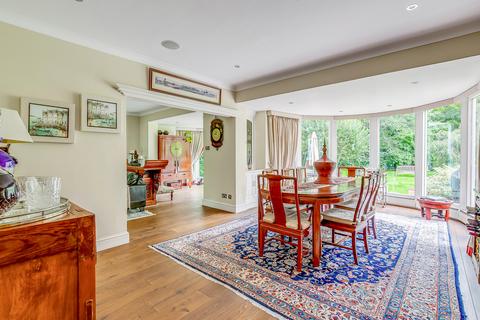 undefined, 4 Heathlands Drive Maidenhead, Berkshire, SL6 4NF