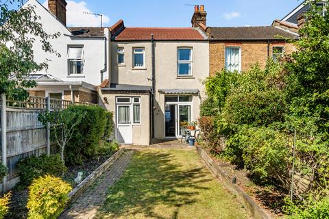 9 Ardoch Road, London, SE6 1SR