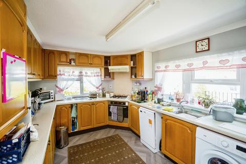 2 bedroom park home for sale, Tonbridge, Kent, TN10