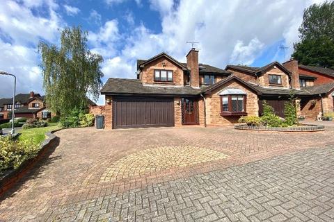 5 bedroom detached house to rent, Shrubbery Close, Sutton Coldfield B76