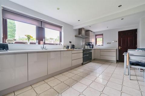 10 Seacroft Drive, St Bees, CA27 0AF