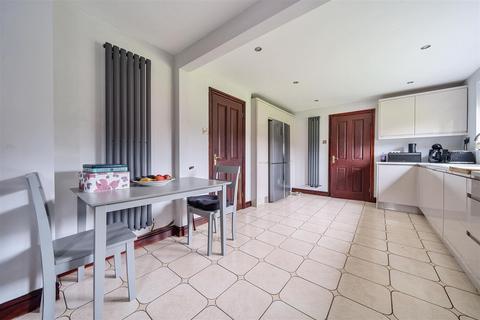 10 Seacroft Drive, St Bees, CA27 0AF