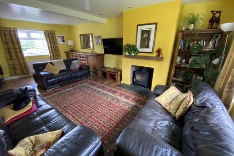10 Brynymor, Five Roads, Llanelli, SA15 5DX