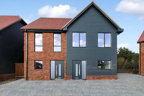 3 bedroom semi-detached house for sale, Plot 3 Chapman Paddock, Lower Shelton, Bedford, MK43