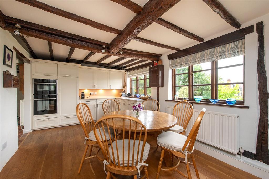 Breakfast Room