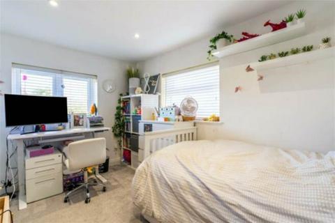 31 Allanson Road, Marlow, SL7 1LE