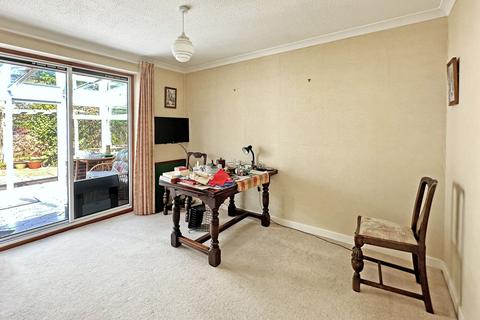 Callanish Blacksmiths Lane, Lower Moor, Pershore, WR10 2PA