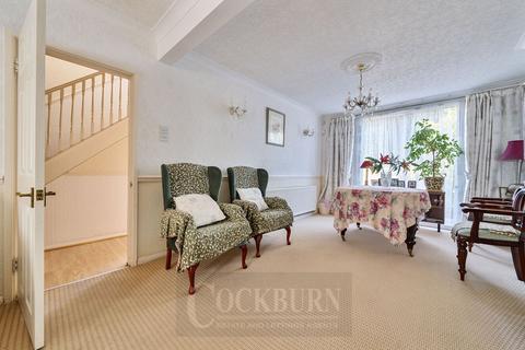 4 bedroom semi-detached house for sale, College View, Mottingham, SE9