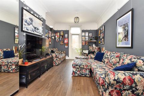 3 bedroom terraced house for sale, St. Leonards Road, Eastbourne