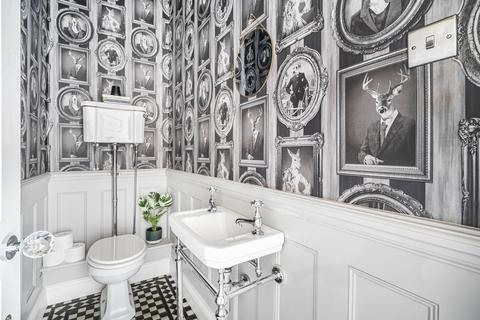 Flat 1, 153 Trinity Road, London, SW17 7HJ