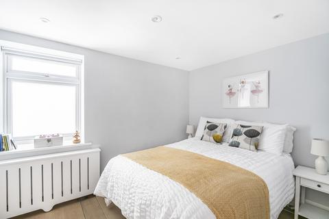 Flat 1, 153 Trinity Road, London, SW17 7HJ