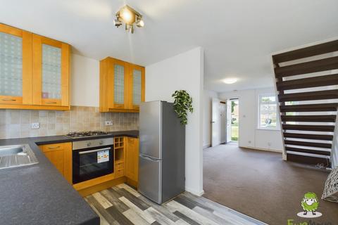 21 Alderwood, Chineham, Basingstoke, RG24 8TU