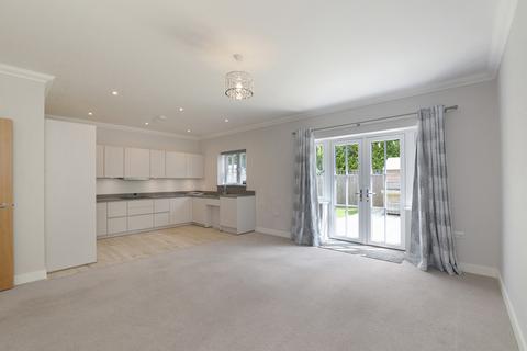 2 bedroom bungalow for sale, Genn Park, Boughton Monchelsea, Maidstone, Kent, ME17 4XS