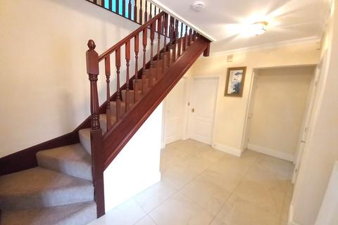 6 bedroom detached house for sale, Bryn Adda, Bangor LL57