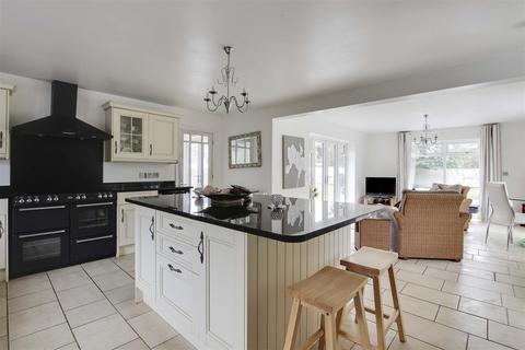 3 bedroom detached house for sale, Flawforth Lane, Ruddington NG11