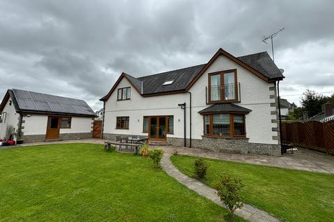 5 bedroom detached house for sale, Station Terrace, Llanybydder, SA40