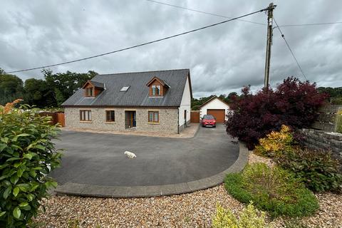 5 bedroom detached house for sale, Station Terrace, Llanybydder, SA40