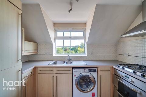 1 bedroom coach house for sale, Gershwin Boulevard, Witham