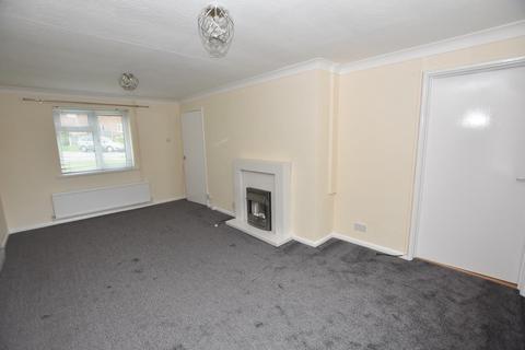 3 bedroom semi-detached house to rent, Landsdowne Road, Brimington, Chesterfield