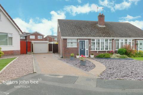 2 bedroom semi-detached bungalow for sale, Beaumont Close, Crewe