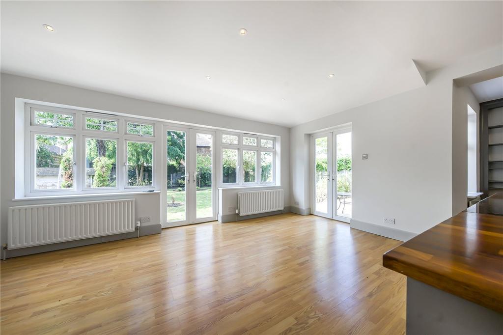 Kitchen/Family Room