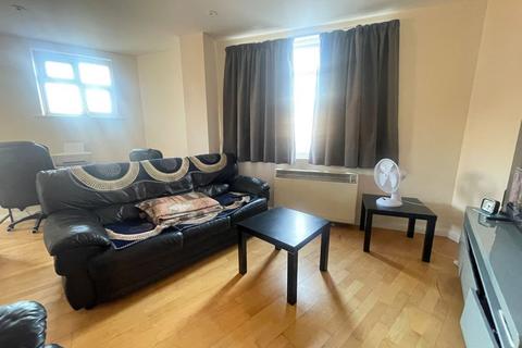 2 bedroom flat for sale, Bluepoint Court, Harrow HA1