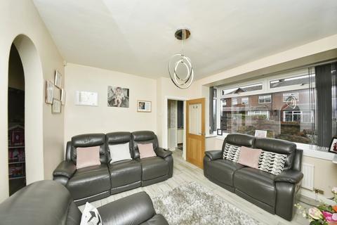 4 bedroom end of terrace house for sale, Hibbert Crescent, Manchester M35