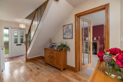 127 Warkton Lane, Barton Seagrave, Kettering, NN15 5AP