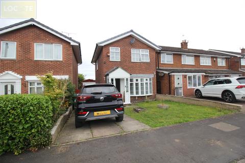 3 bedroom detached house for sale, Dunster Drive, Flixton