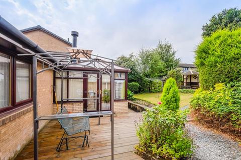 2 bedroom detached bungalow for sale, Warren Park, Brighouse