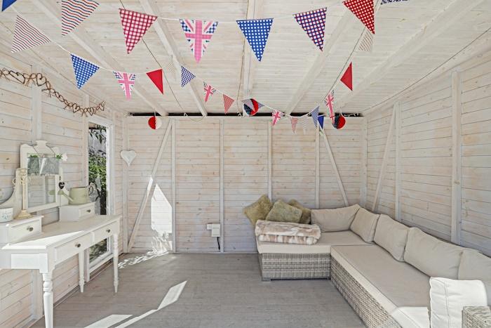 Summer house