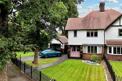 3 bedroom semi-detached house for sale, Grange Road, Eccles, M30