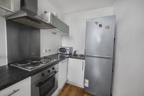 2 bedroom flat for sale, Houldsworth Street, Stockport SK5