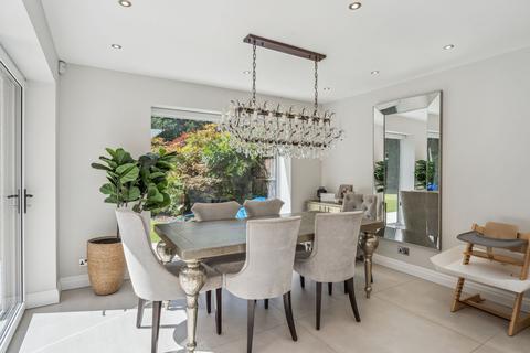 101 Amersham Road, Beaconsfield, HP9 2EH